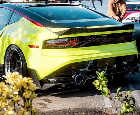 Nissan 400Z RZ34 - Carbon Fiber Rear Diffuser