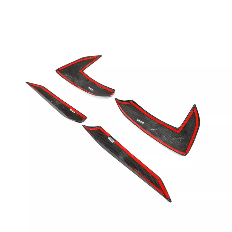 Corvette C8 – Carbon Fiber Door Trim