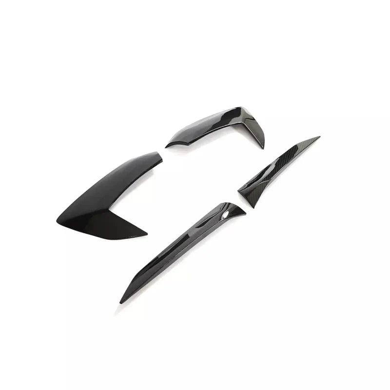 Corvette C8 – Carbon Fiber Door Trim