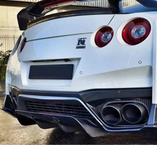 Nissan GT-R R35 - Carbon Fiber Rear Bottom Undertray Diffuser