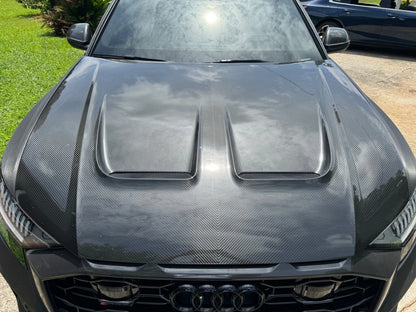 Audi Q8 / SQ8 / RSQ8 - Carbon Fiber Vented Hood