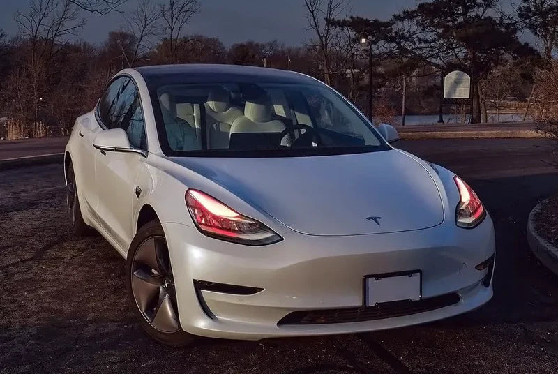 Tesla Model 3 2017–2020 – RGB DRL Module Headlight Upgrade