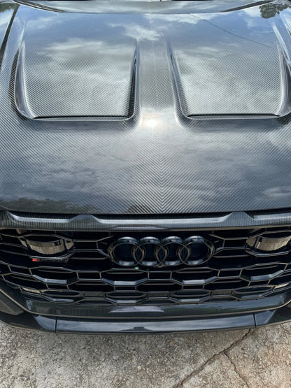 Audi Q8 / SQ8 / RSQ8 - Carbon Fiber Vented Hood