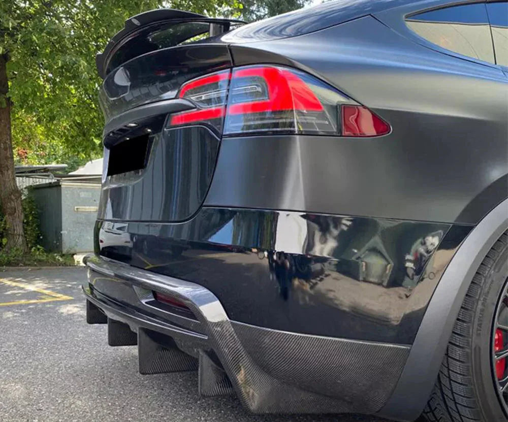 Tesla Model X - Carbon Fiber Rear Diffuser