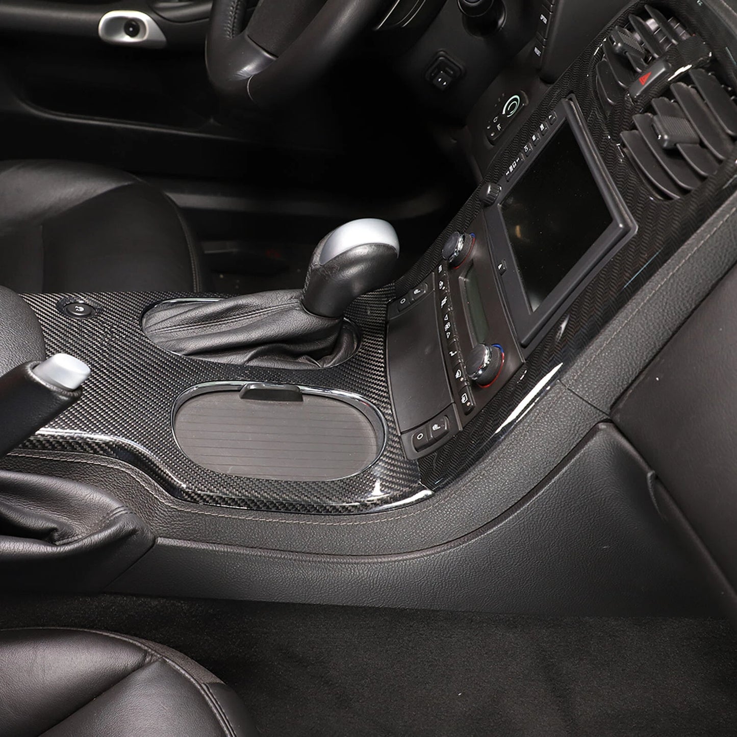 Chevrolet Corvette C6 (2005–2013) – Carbon Fiber Full Center Console Trim Set