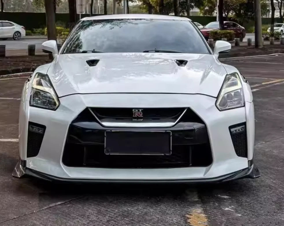Nissan GT-R R35 (2017+) – VA Style Carbon Fiber Front Lip