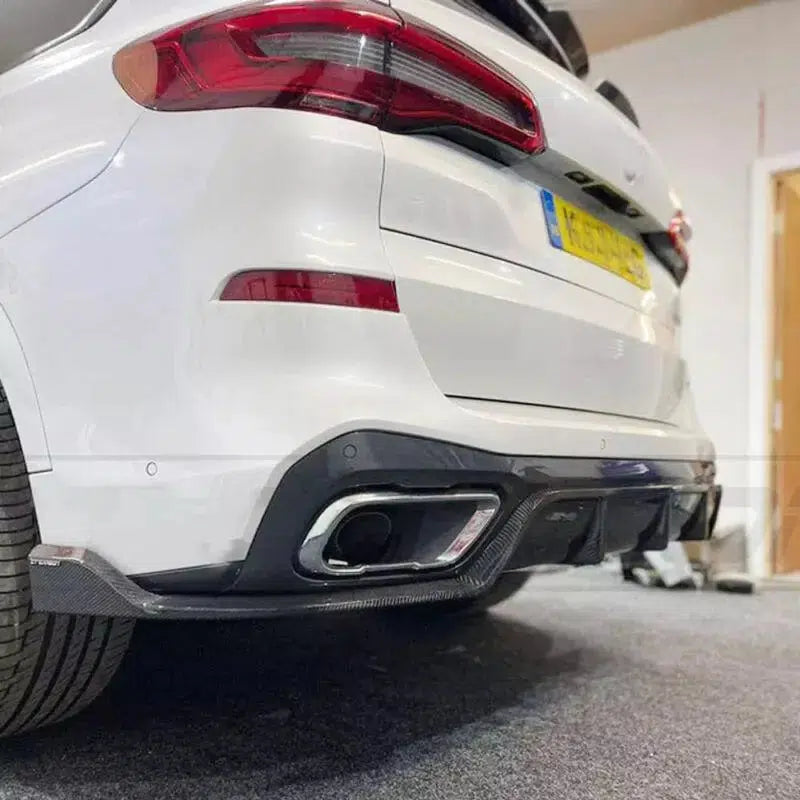 BMW G05 X5 M Sport (2019–2022) – Carbon Fiber Rear Diffuser