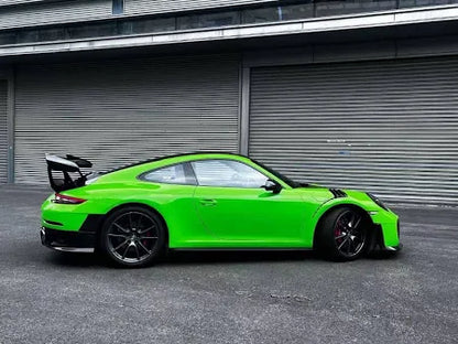 Porsche 911 991.2 Carrera / Targa 4 / 4S (2016–2018) – GT2RS Style Carbon Fiber Side Skirts